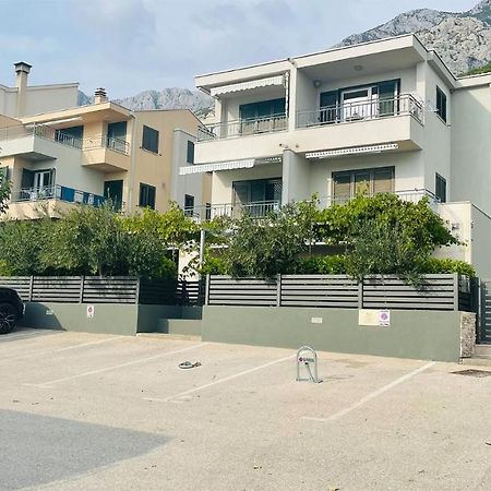 Gabrijel Apartments Makarska 1 Екстериор снимка
